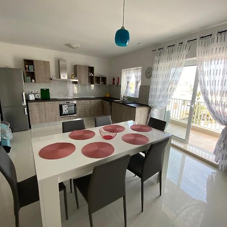 Sunshine Apartments Mellieha - Modern Three Bedroom Apartment - Apt No 1 Экстерьер фото
