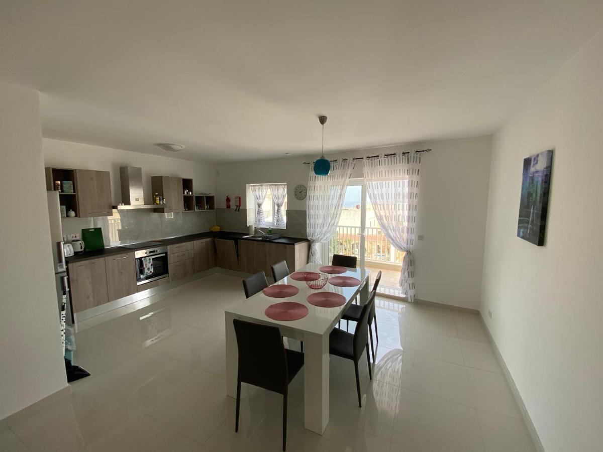 Sunshine Apartments Mellieha - Modern Three Bedroom Apartment - Apt No 1 Экстерьер фото